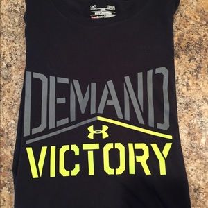 Large men’s Graphic T